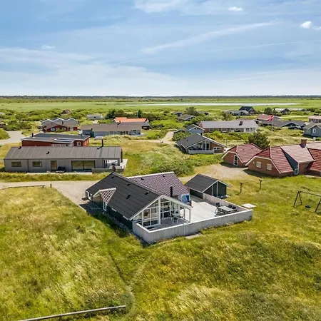 Betti - 200m From The Sea In Western Jutland By Interhome Holiday home Lakolk